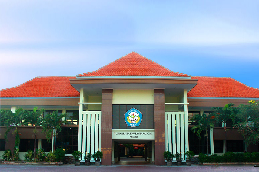 Universitas Nusantara PGRI Kediri